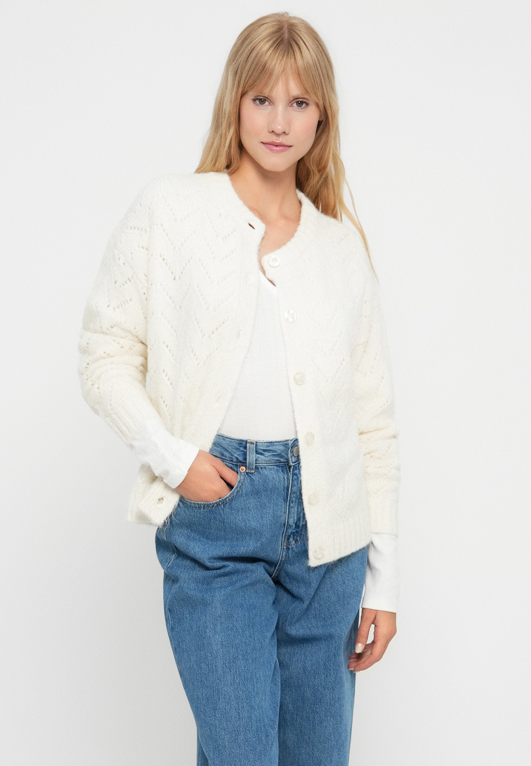 GAP FUZZY TEXTURE CARDI