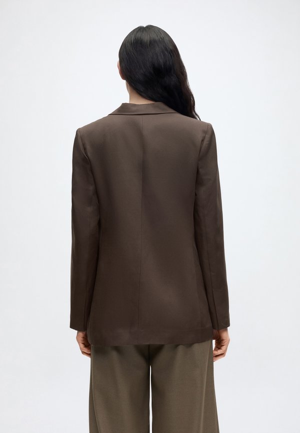 MARCIANO BY GUESS JANE SINGLE BREAST BLAZER