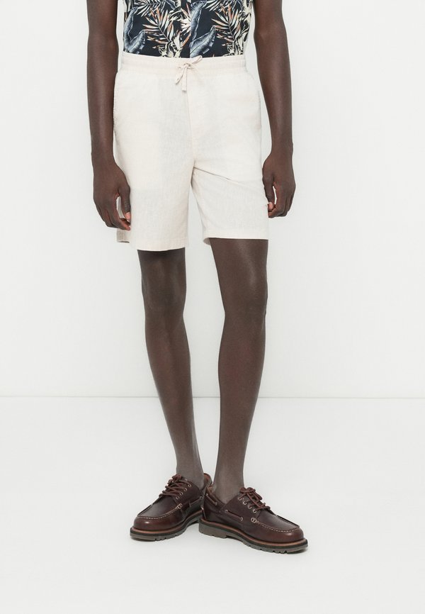 Jack & Jones JPSTJAIDEN BREEZE - Shorts - off-white