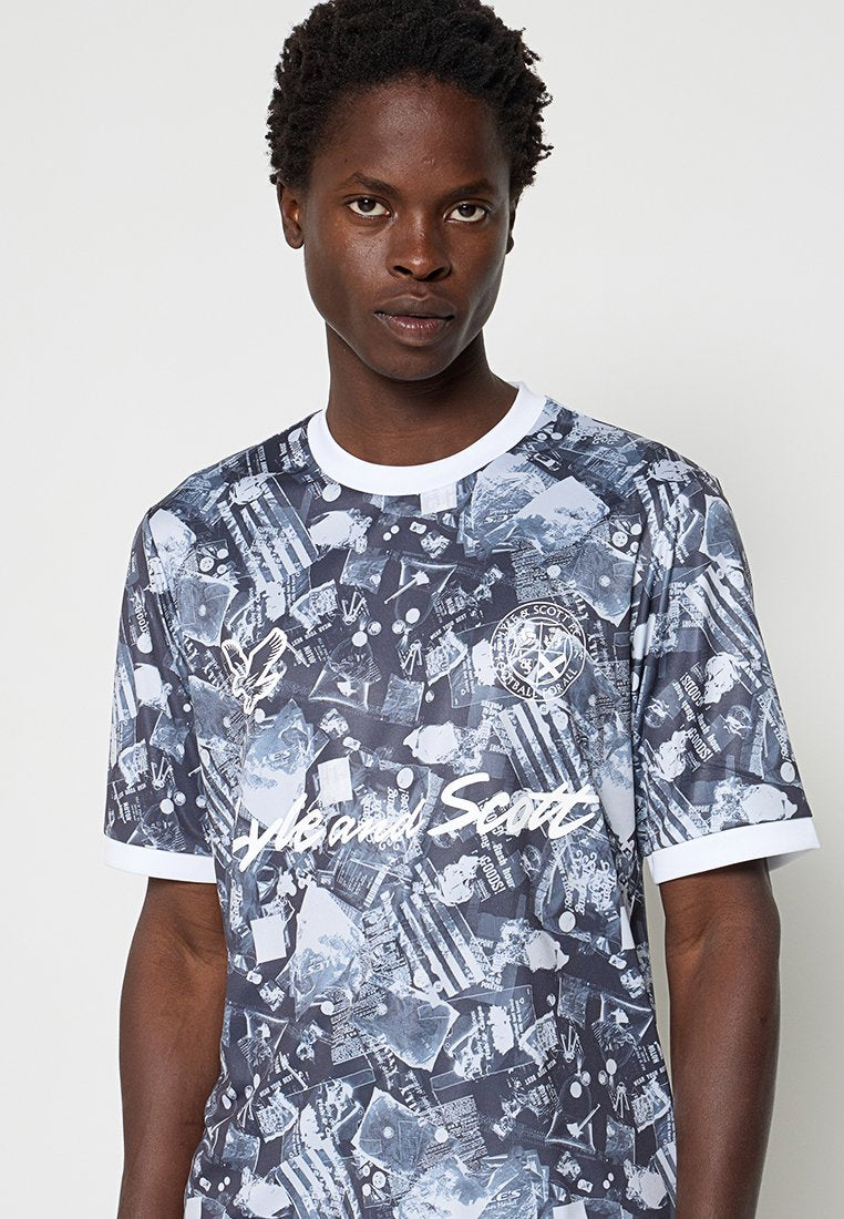 Lyle & Scott INDUSTRIAL PRINT FOOTBALL SHIRT