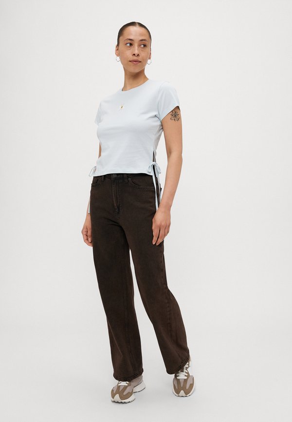 ONLY Petite ONLCARLA LIFE DETAIL