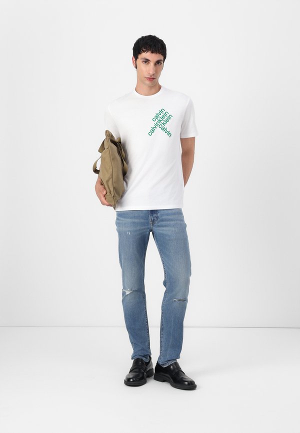 Calvin Klein Jeans
