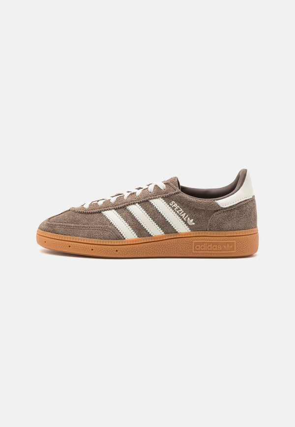 adidas Originals HANDBALL SPEZIAL - Trainers - earth strata/off white