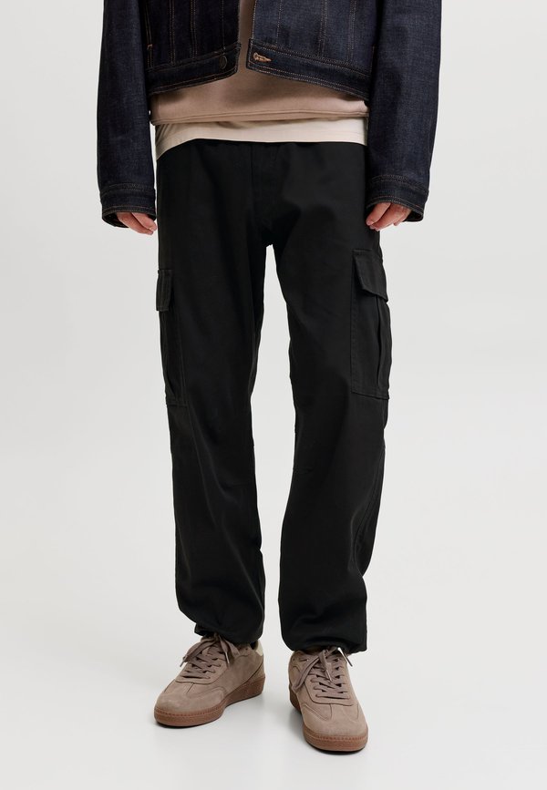 Jack & Jones RELAXED FIT TROUSERS RELAXED FIT RELAXED FIT TROUSERS - Cargo trousers - black