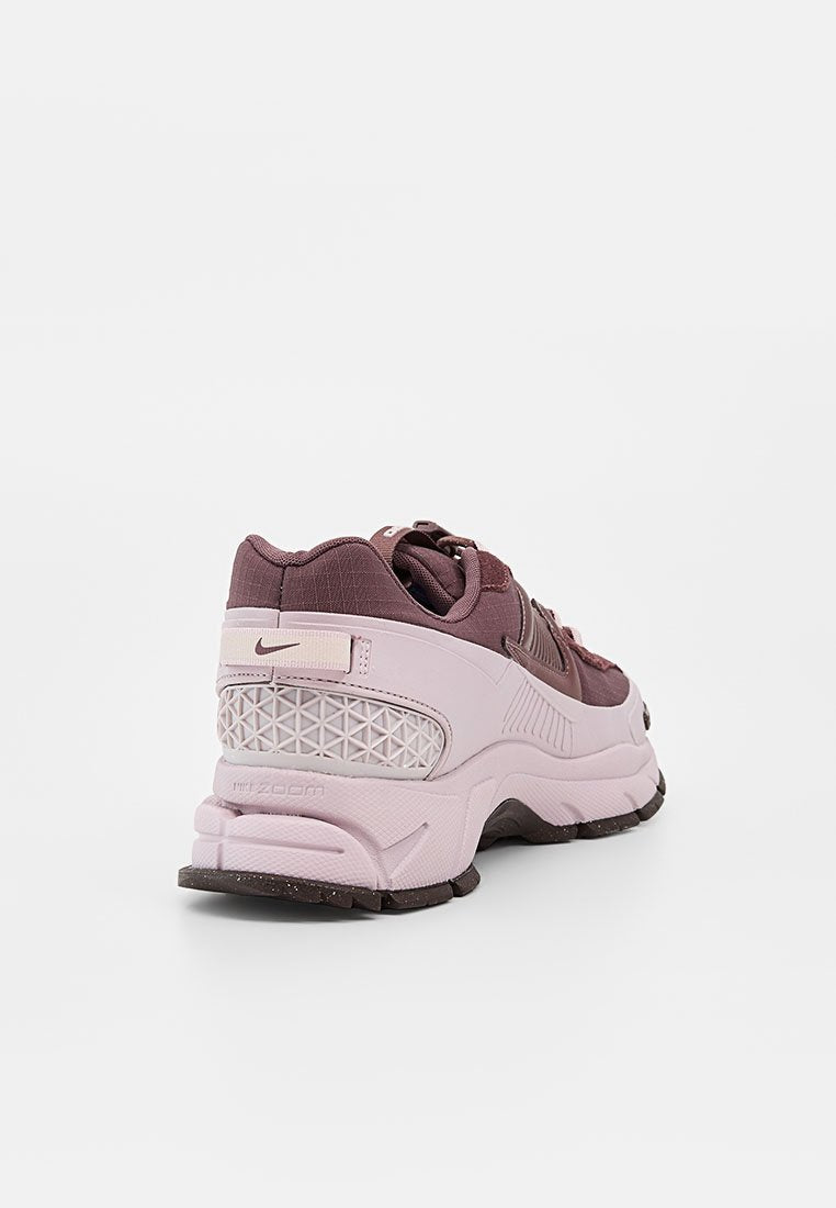 Nike Sportswear ZOOM VOMERO ROAM