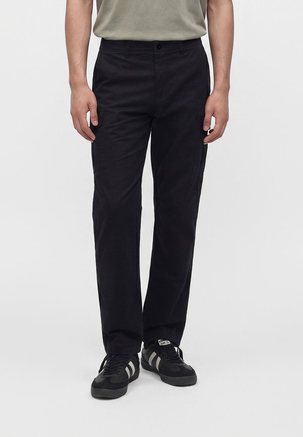 Jack & Jones Cargo Relaxed Fit - Cargo trousers - black