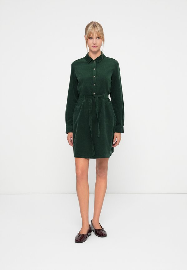 ONLY ONLNESSA - Shirt dress - pineneedle