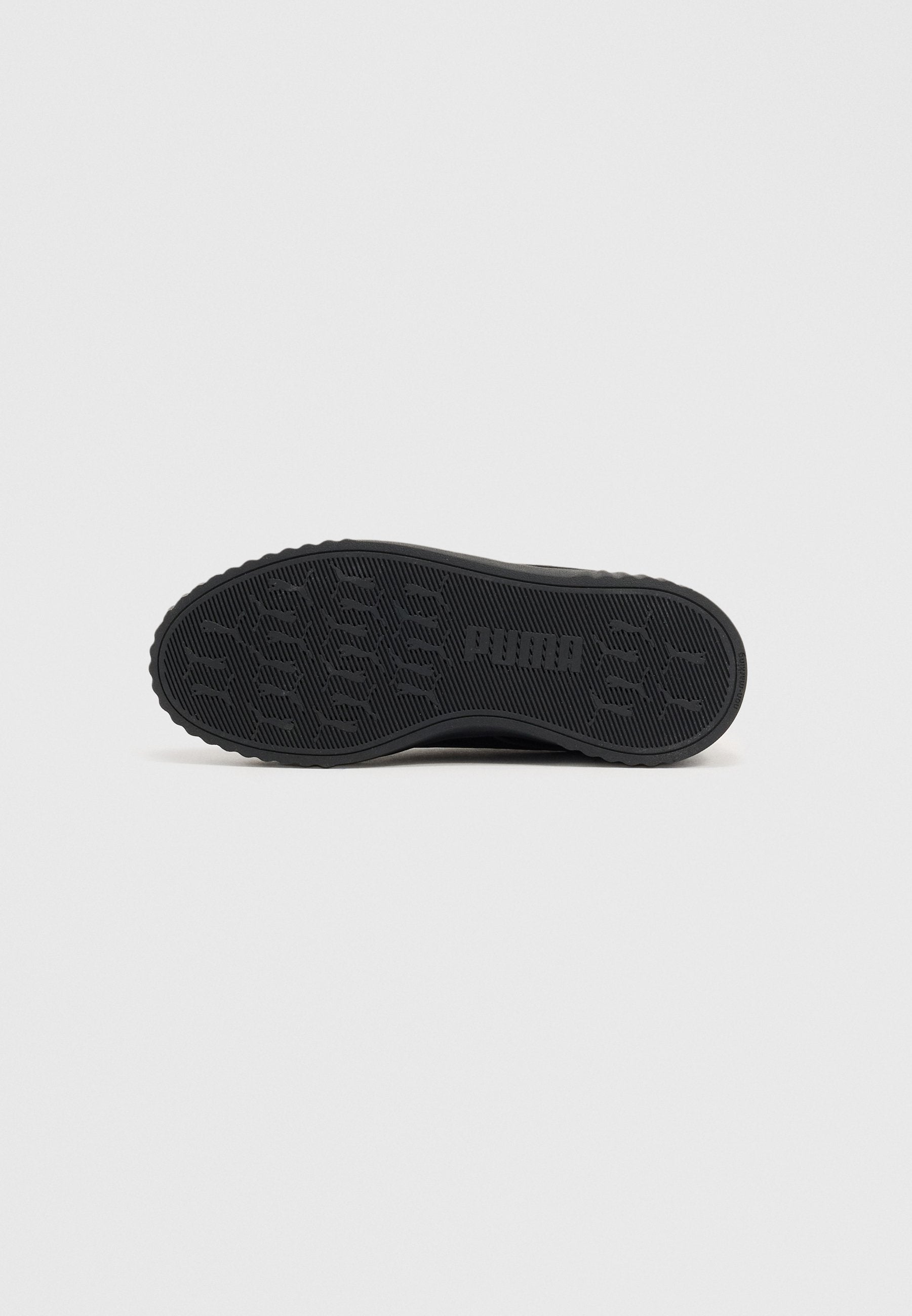 Puma CARINA 3.0