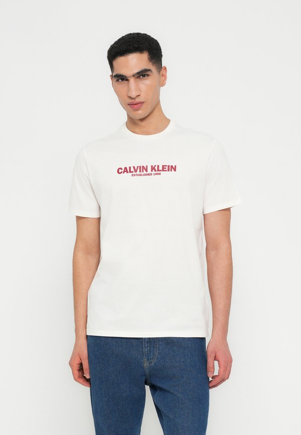 Calvin Klein GRAP UNISEX - Print T-shirt - off-white