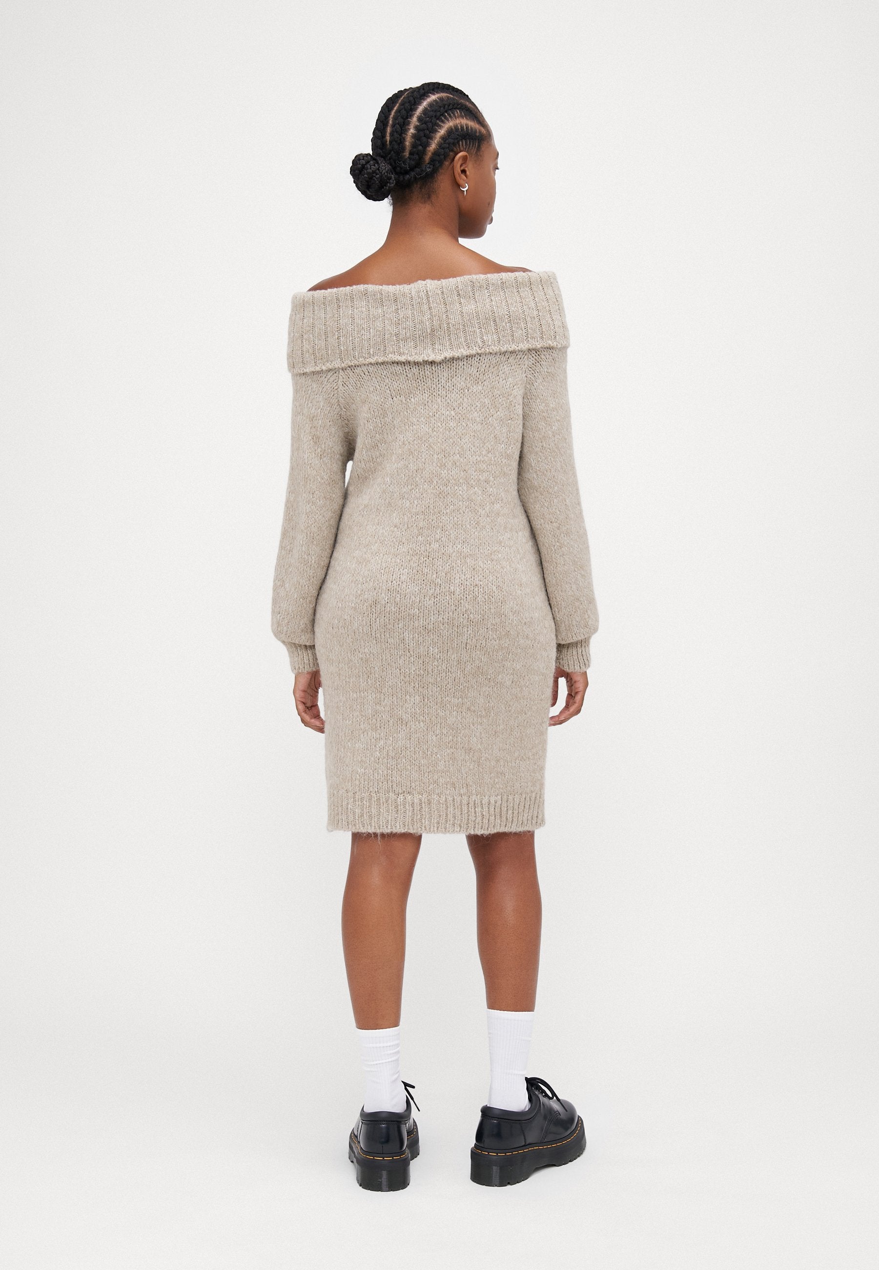 ONLMARIE OFF SHOULDER DRESS Media 4
