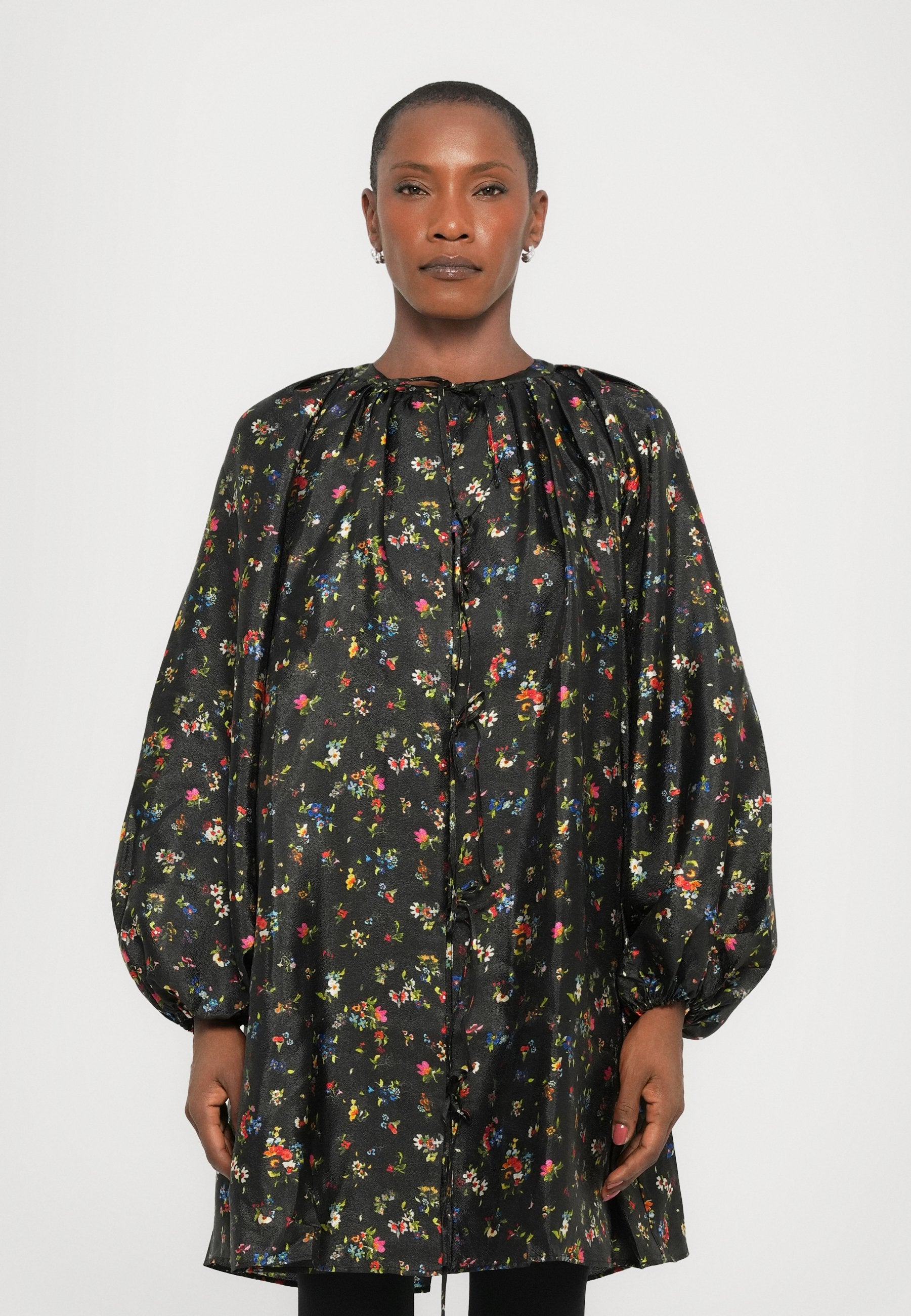 Stine Goya FLAT TEXTURED VOLUMINOUS BOW DRESS
