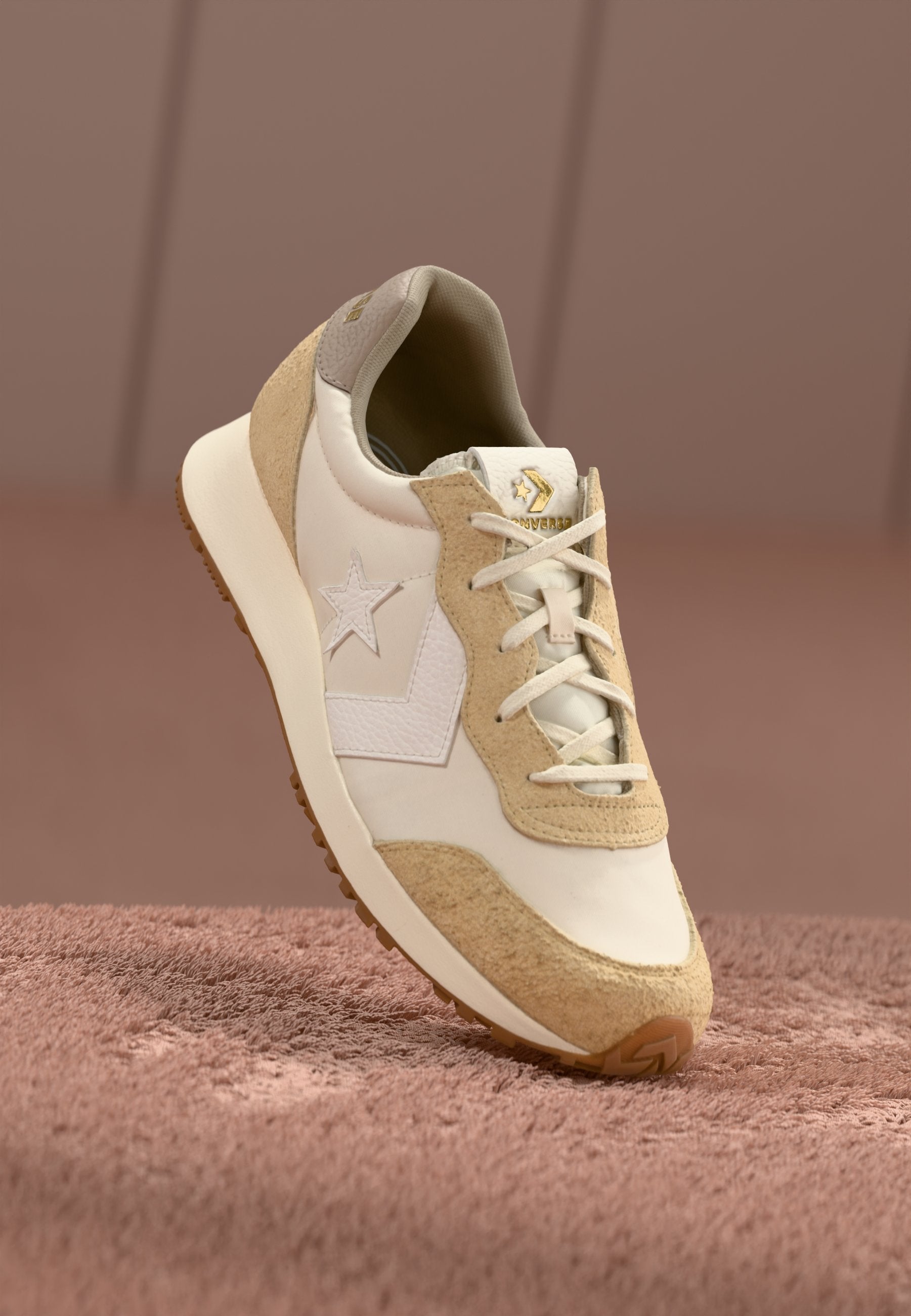 Converse OMEGA TRAINER UNISEX