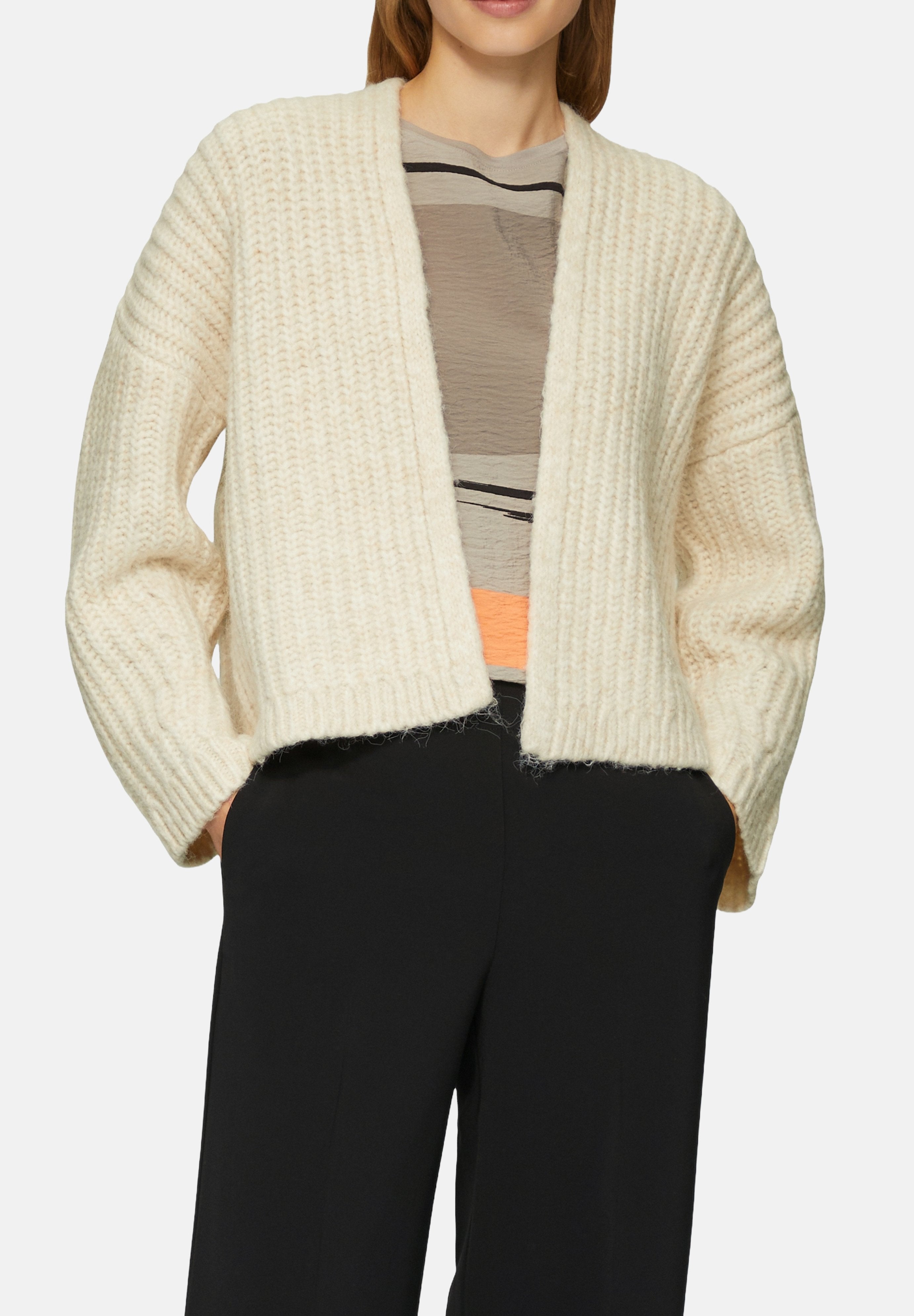 s.Oliver Strickjacke Media 3