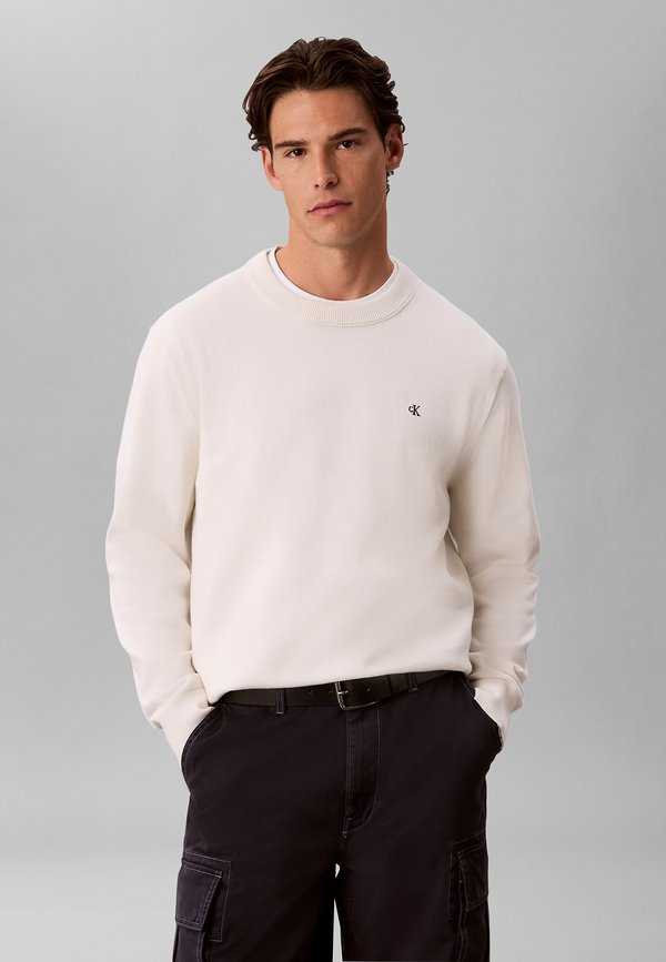 Calvin Klein Jeans LS EU CLSC CTTN CREWNK SWTR 12GG - Sweatshirt - tofu