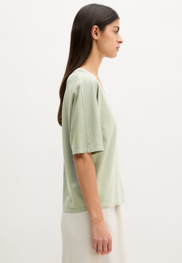 Marc O'Polo SHORT SLEEVE V-NECK