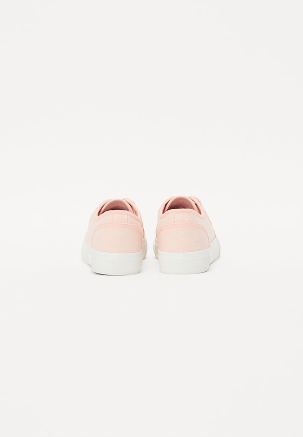 Lee AVA WOMEN LOW