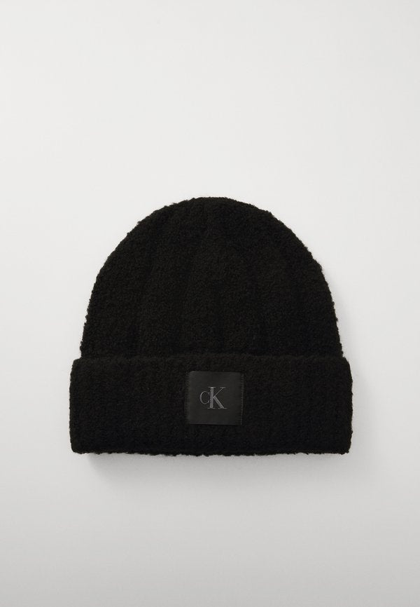 Calvin Klein MONOGRAM PATCH UNISEX