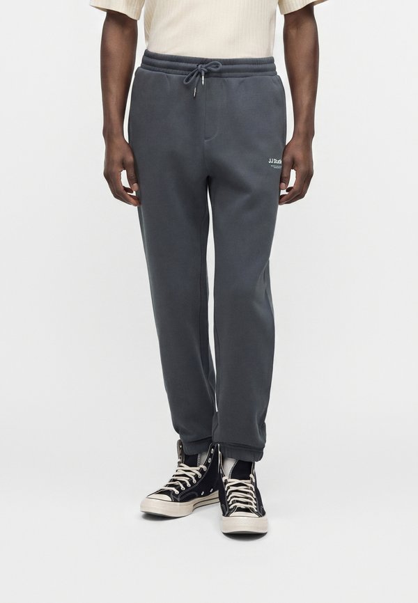 Jack & Jones Tracksuit bottoms - turbulence