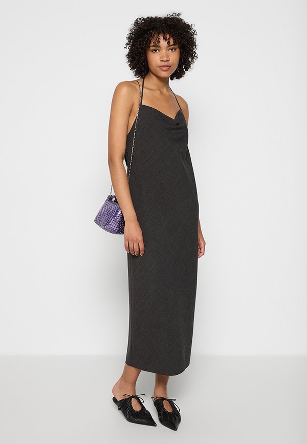 DKNY