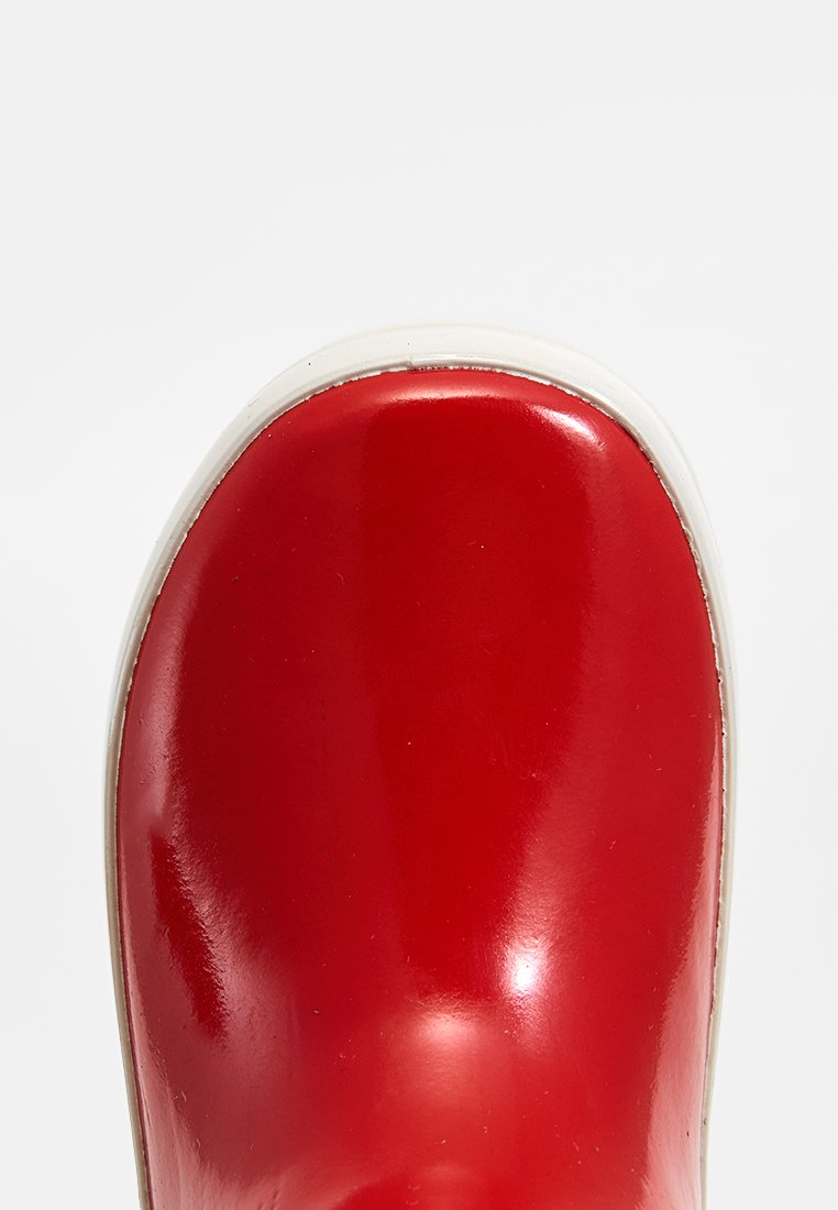 Playshoes