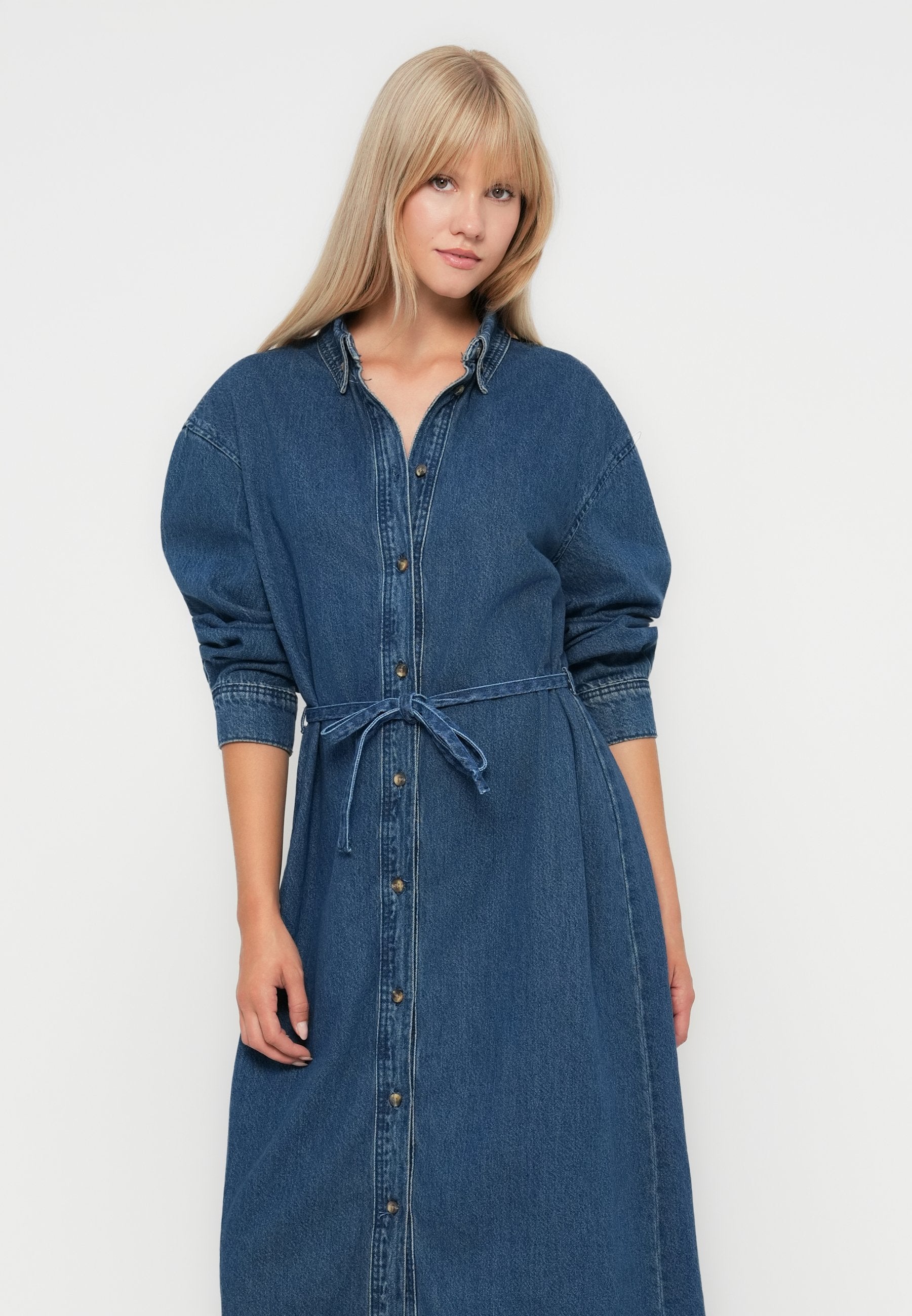 ONLKATHRINE LONG BELT DRESS Media 5
