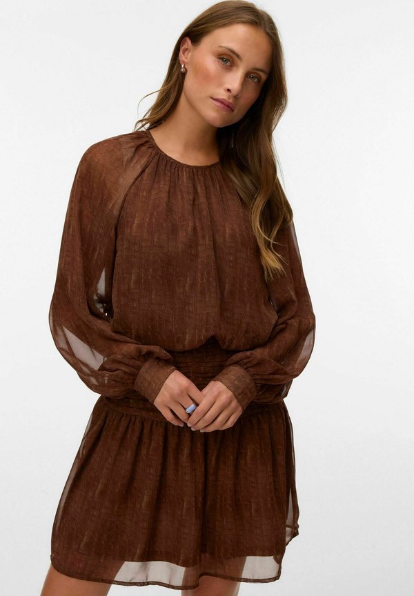 Vero Moda DRESS VMMOLLY SHORT DRESS - Day dress - cocoa brown