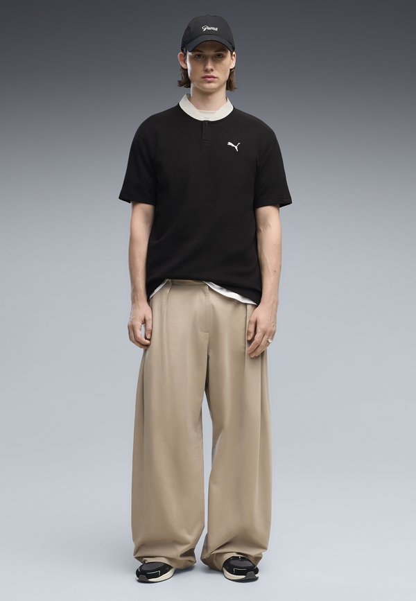 Puma PUMA CLASS RELAXED POLO - Basic T-shirt - black