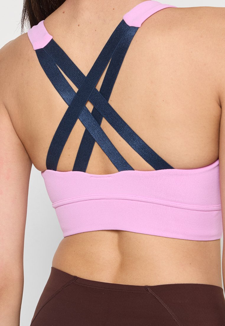 Fabletics FREYA