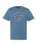 Blaues T-Shirt mit kurzen Ärmeln und Rundhalsausschnitt, mit weißem und dunkelblauem "Schott Official"-Logo in Schreibschrift, mittig auf der Vorderseite.