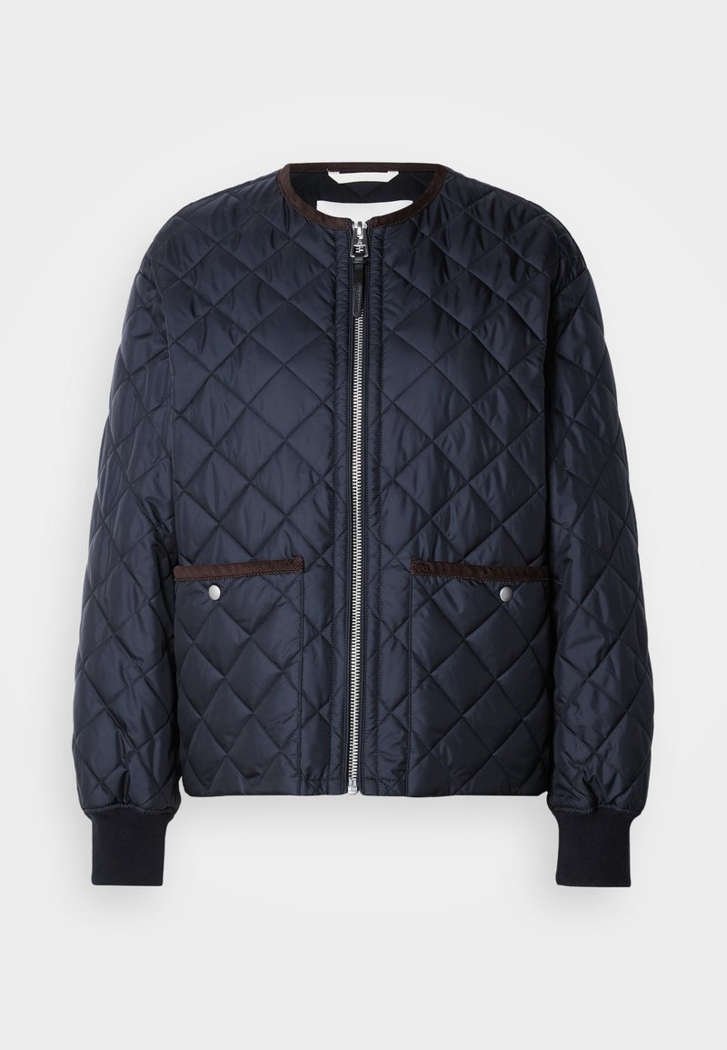 Gesteppte navy Jacke mit Reißverschluss, braunen Akzenten, Seitentaschen und gerippten Bündchen. Glattes, glänzendes Material mit einem Rautenmuster.