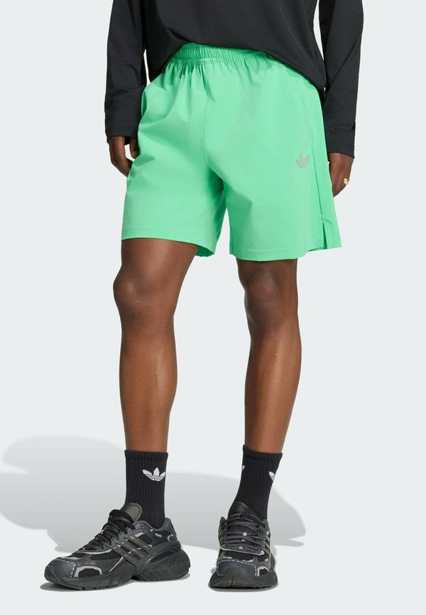 adidas Originals TECH ESS WV SHO - Tracksuit bottoms - semi screaming green