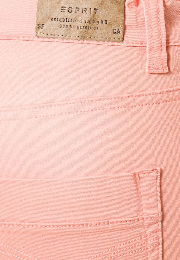 Esprit Maternity