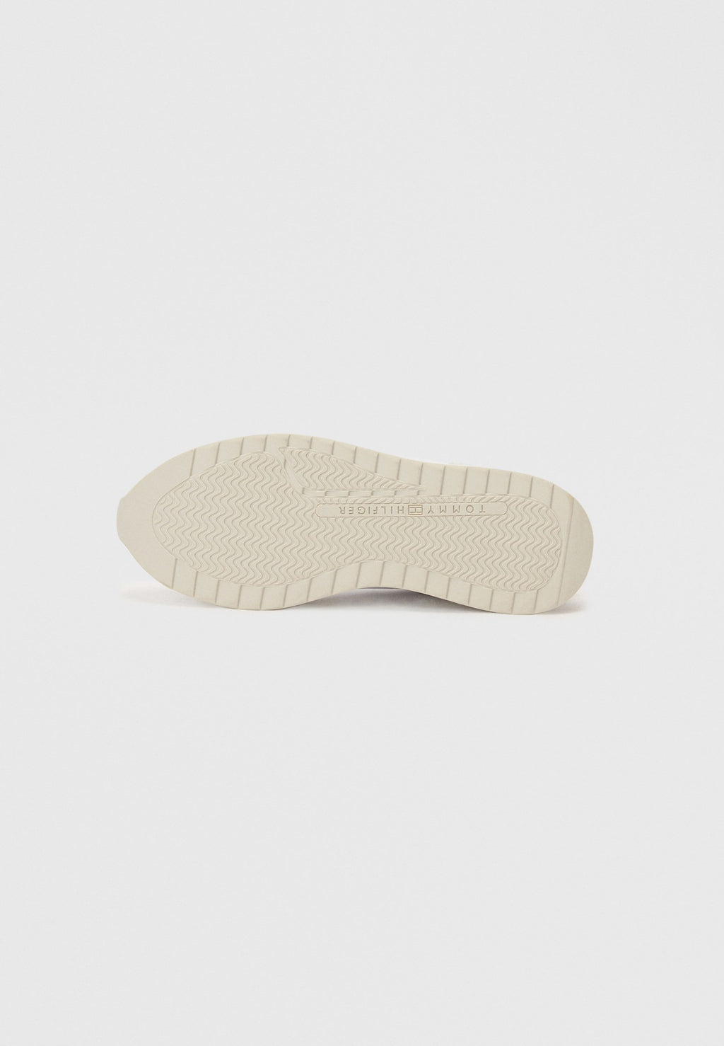 EMBOSSED TH MONOGRAM LEATHER TRAINERS Media 6