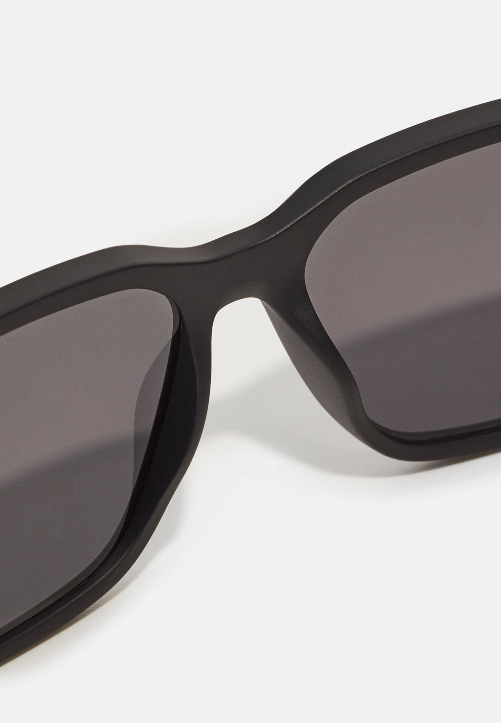 Calvin Klein Jeans Sonnenbrille Media 3