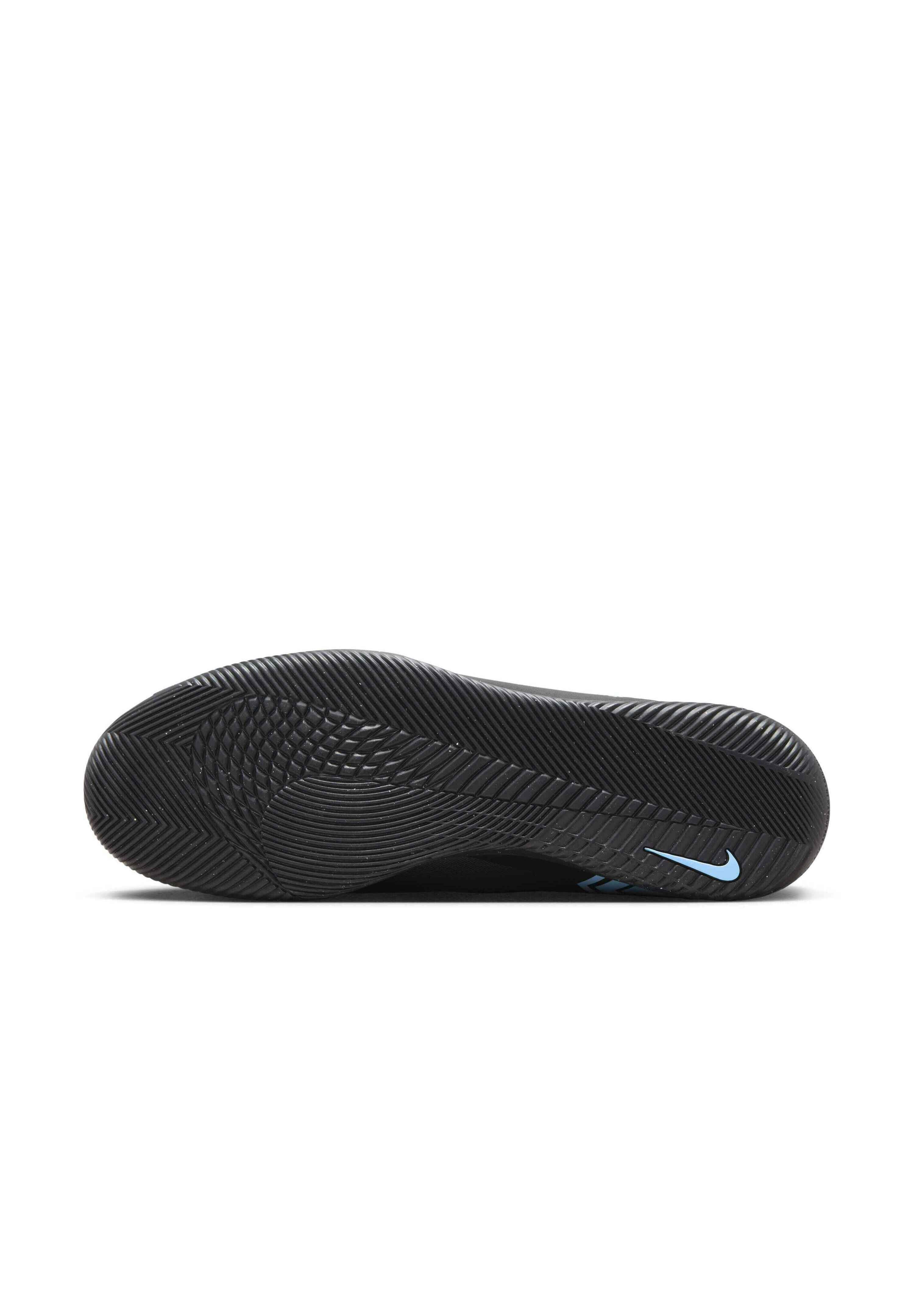 Nike Performance 10 CLUB IC