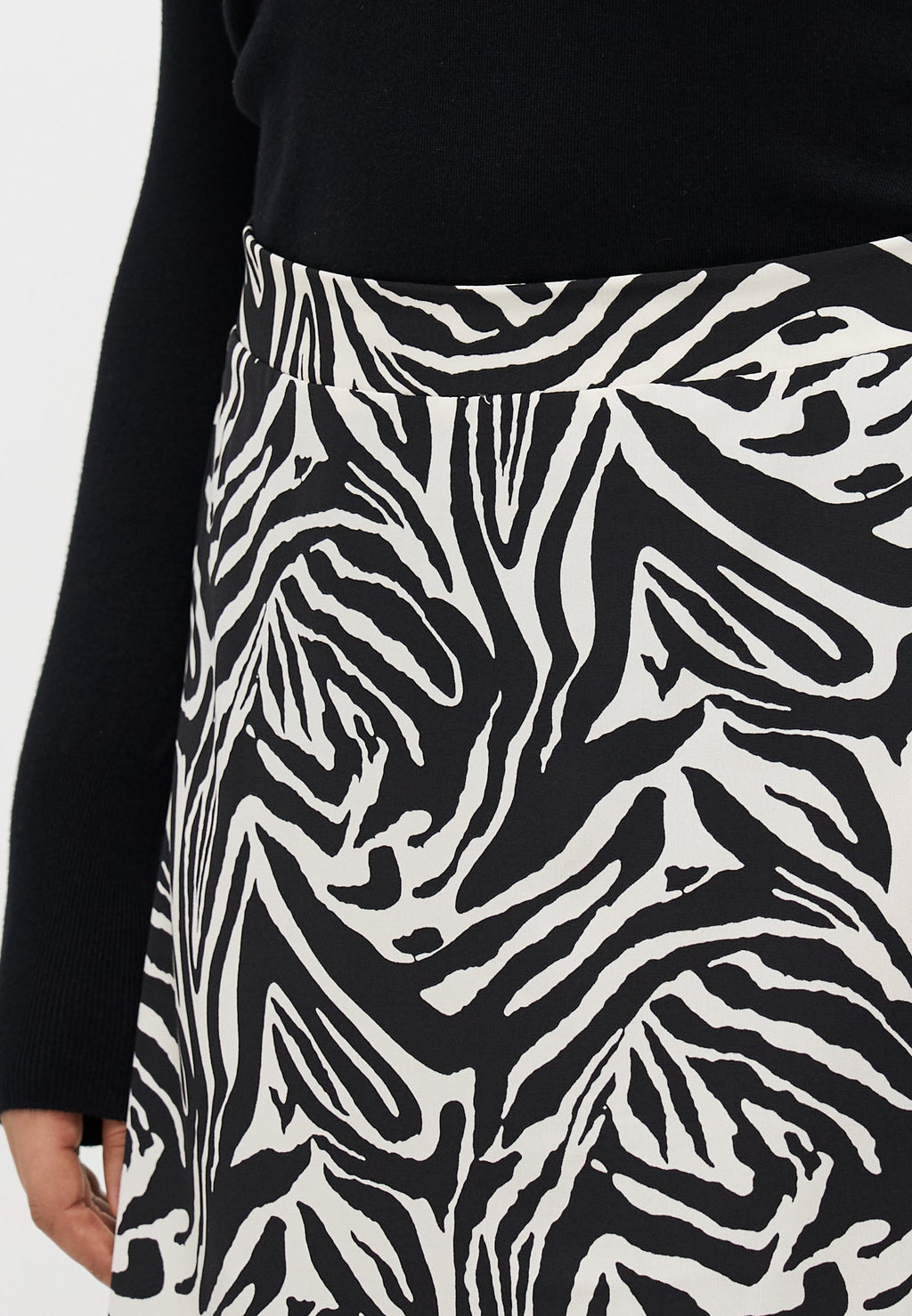 CARGRAPHIE LONG SKIRT Media 5