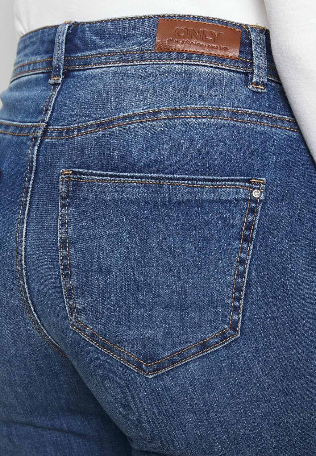 ONLY Tall Jeans Skinny Fit Media 5