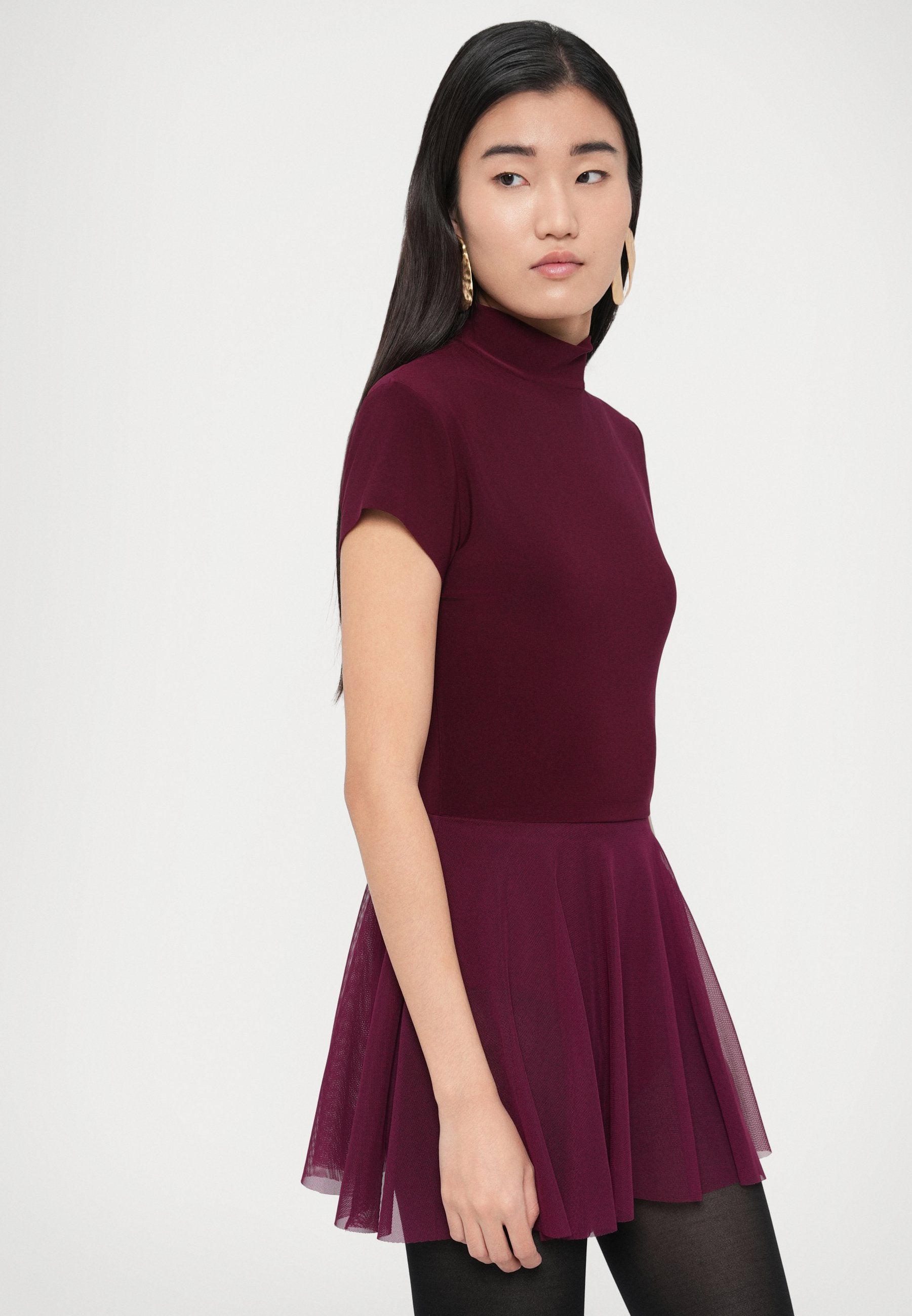 Norma Kamali MOCK NECK CAP SLEEVE PICKLEBALL DRESS