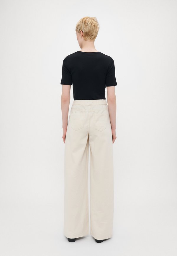 Vero Moda Tall VMVALERIA STRING STRAIGHT