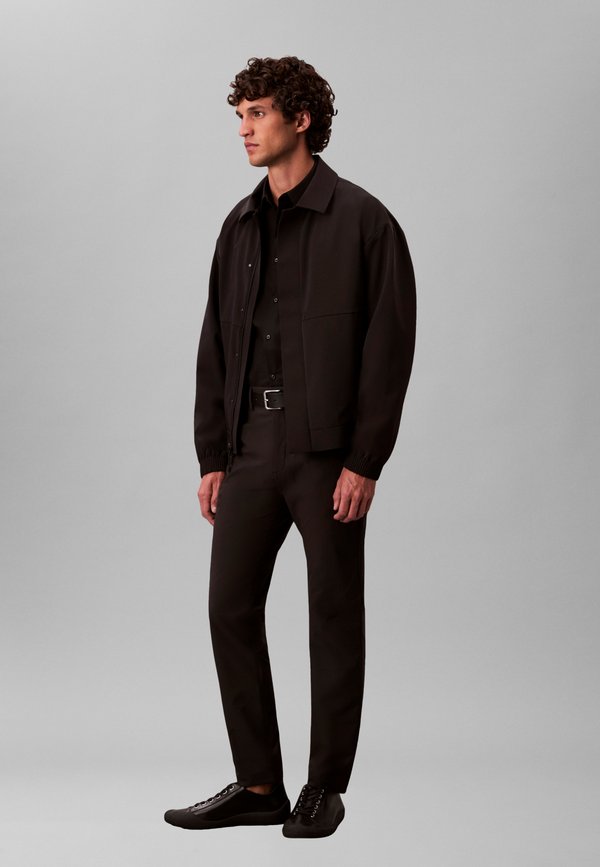 Calvin Klein SLIM