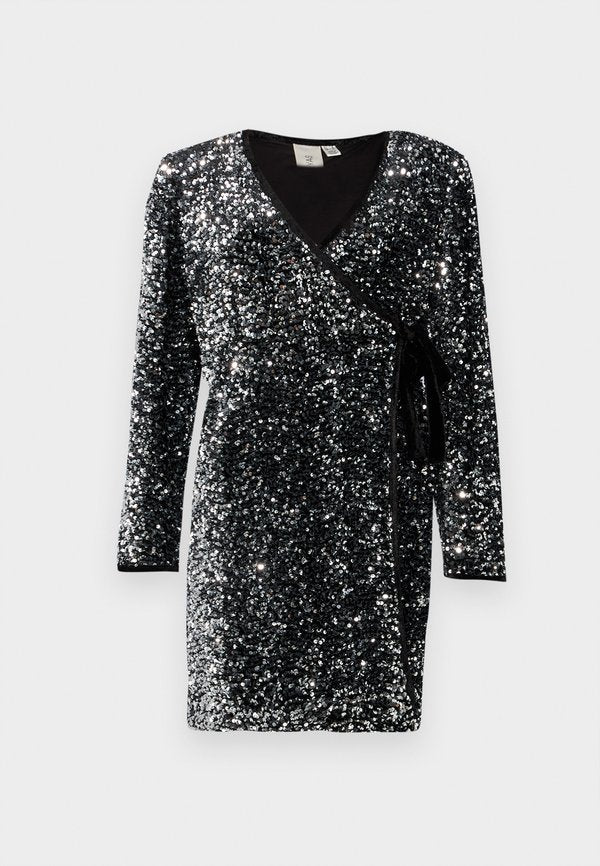 YAS Petite YASELLE WRAP DRESS