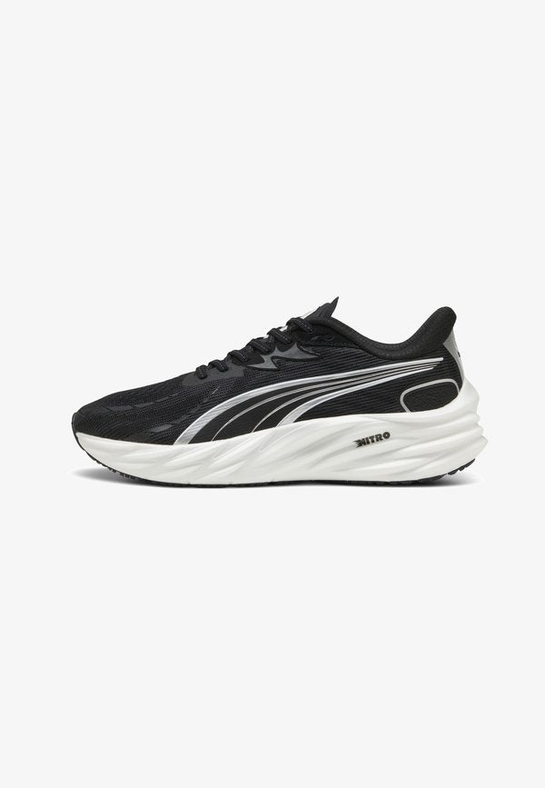 Puma VELOCITY NITRO 4 - Road running shoes - black silver