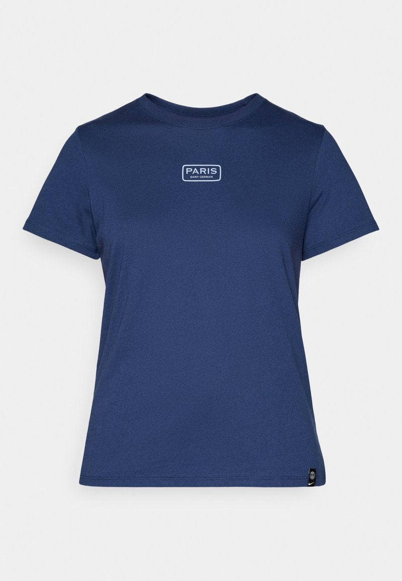 Dunkelblaues T-Shirt aus weicher Baumwolle mit Rundhalsausschnitt, kurzen Ärmeln und einem weißen Logo mit der Aufschrift "PARIS SAINT-GERMAIN" auf der Brust.