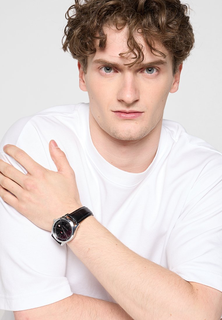 Tommy Hilfiger Uhr Media 2