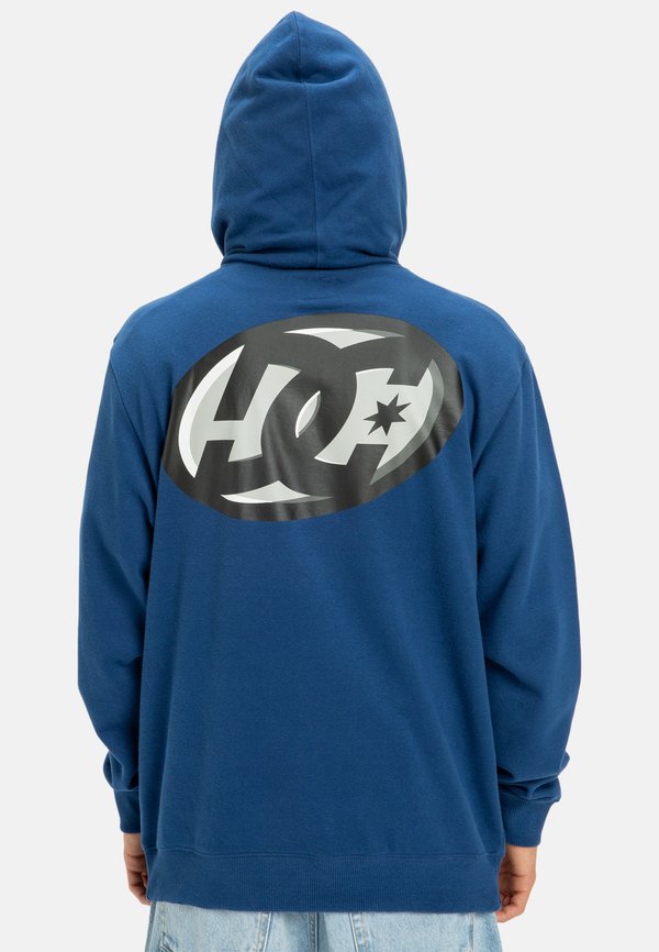 DC Shoes