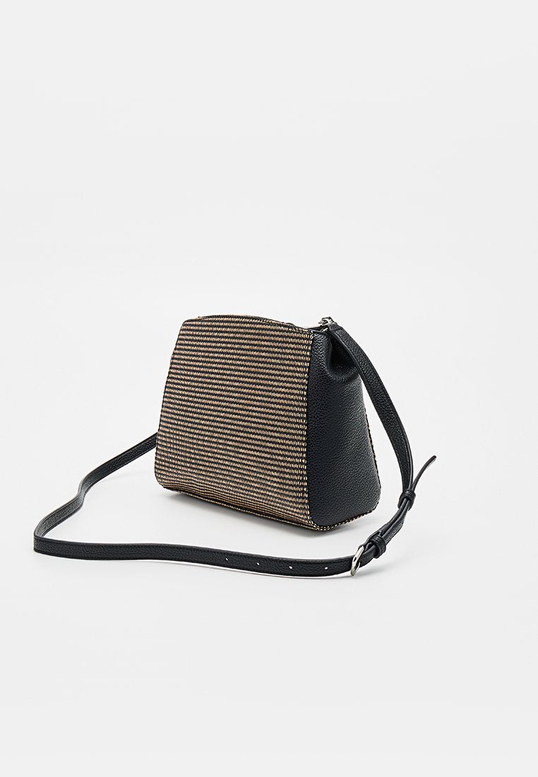 DKNY RADLEY