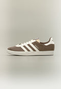 adidas Originals GAZELLE UNISEX - Trainers - earth strata/off white