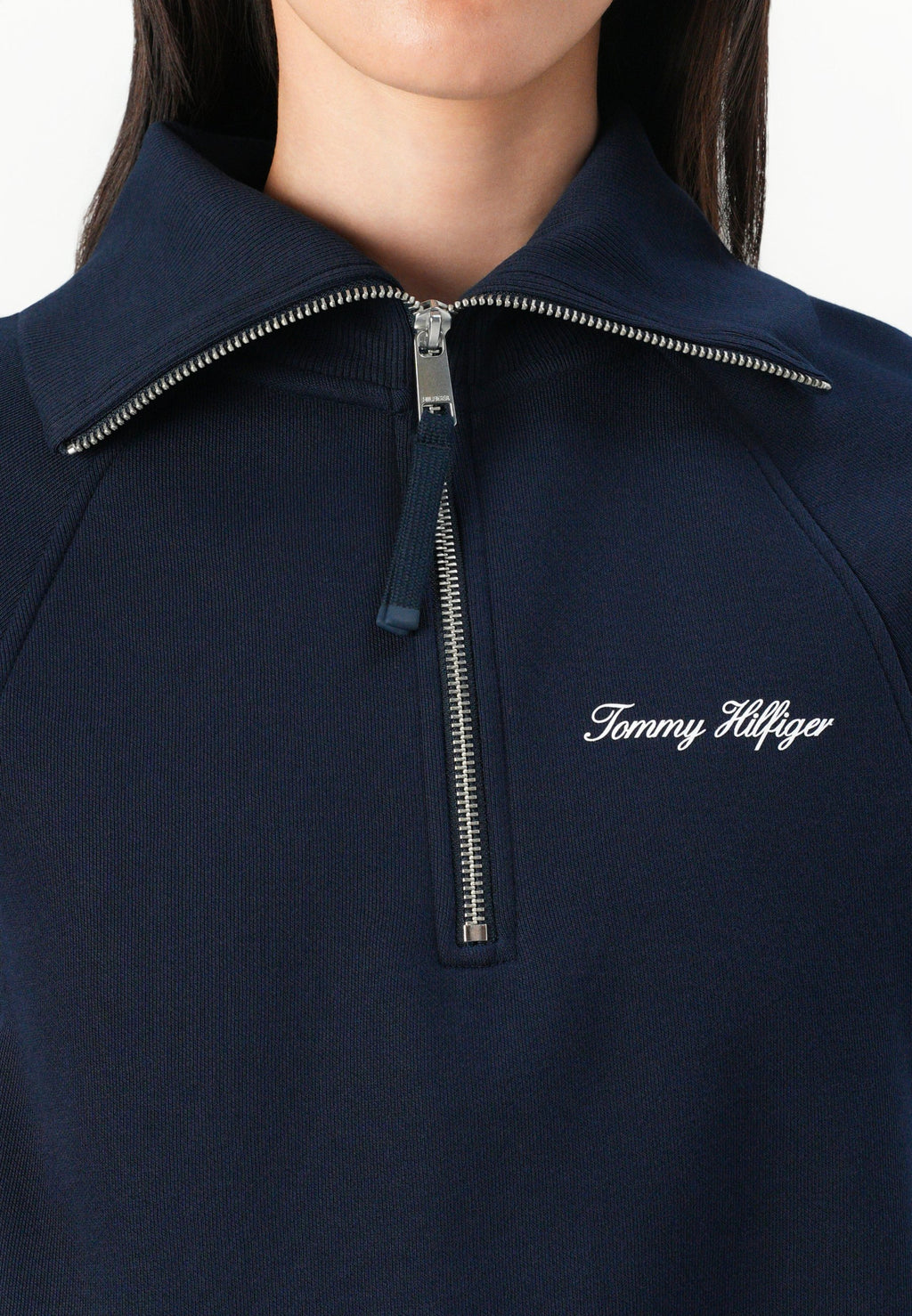 CLASSIC SCRIPT HALF-ZIP Media 6