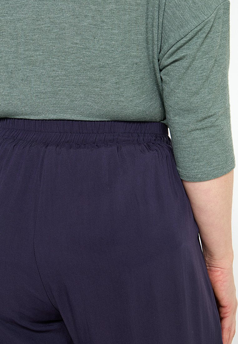 CARNURA WIDE LEG Media 5