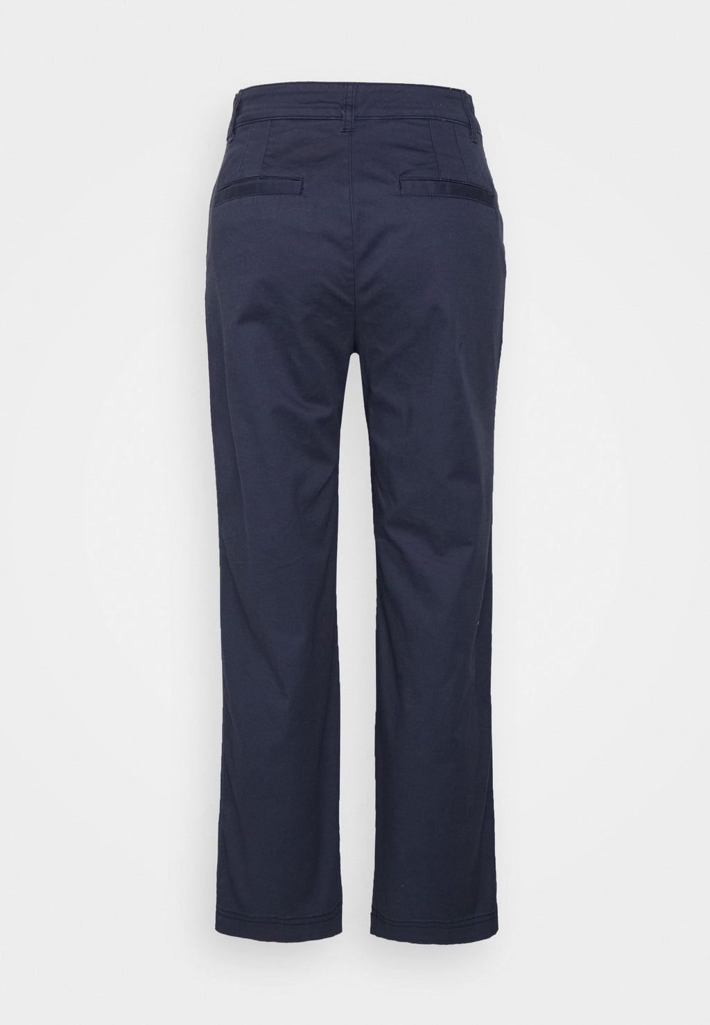 GAP GIRLFRIEND